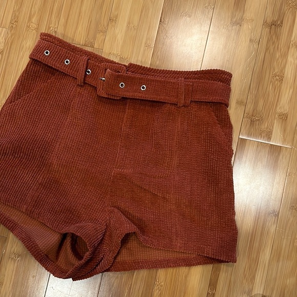 EUC Altar’d state shorts size medium women’s - Picture 2 of 6